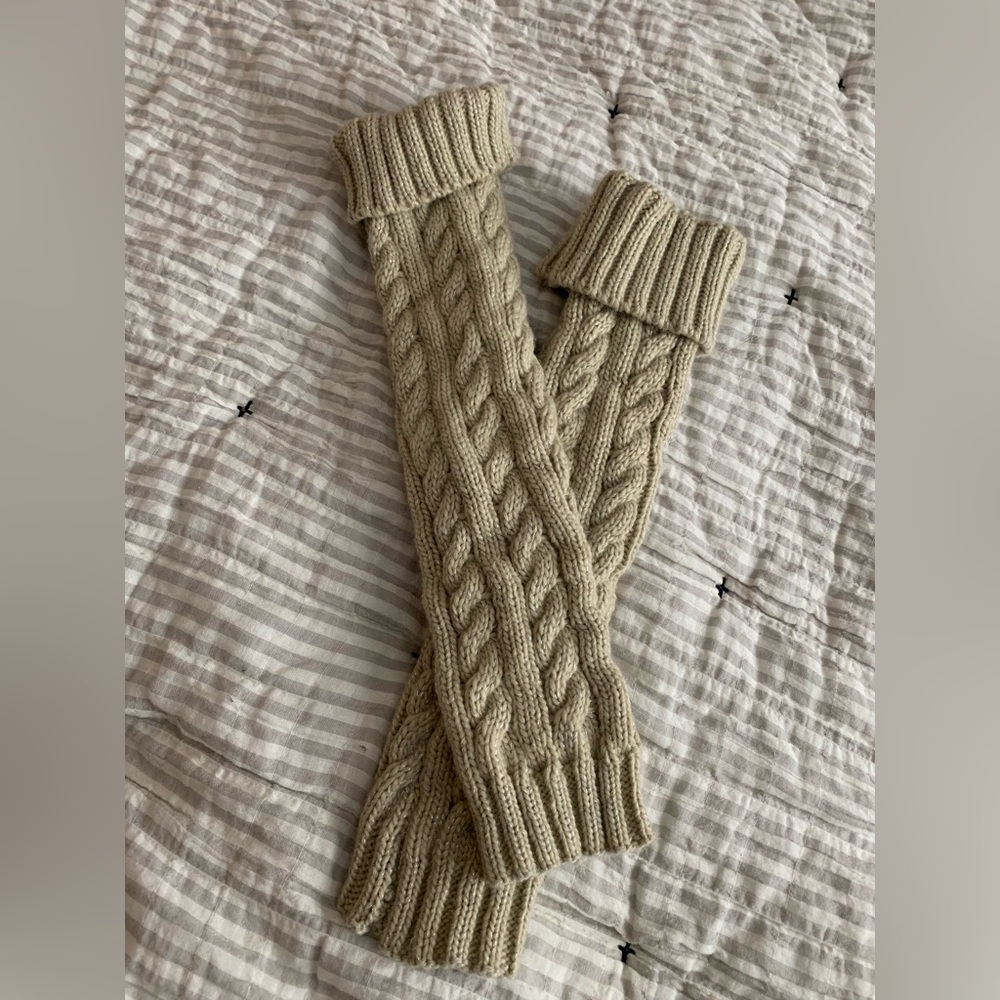 Leg warmers